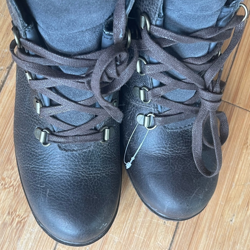 Timberland Women's Dark Brown Boots